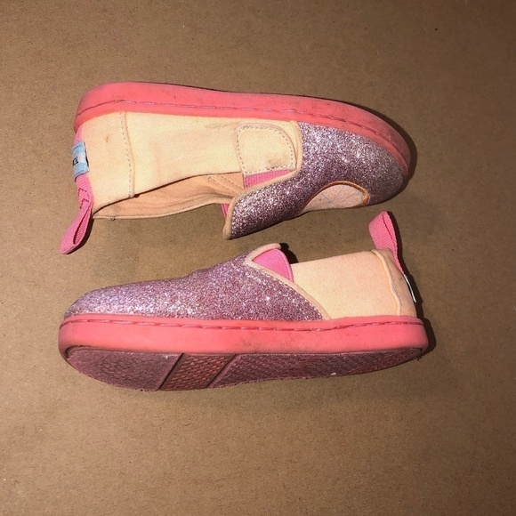 TOMS Iridescent Alpargata Shoe Toddler Size T8 Pink Slip On Sneakers - Picture 9 of 11